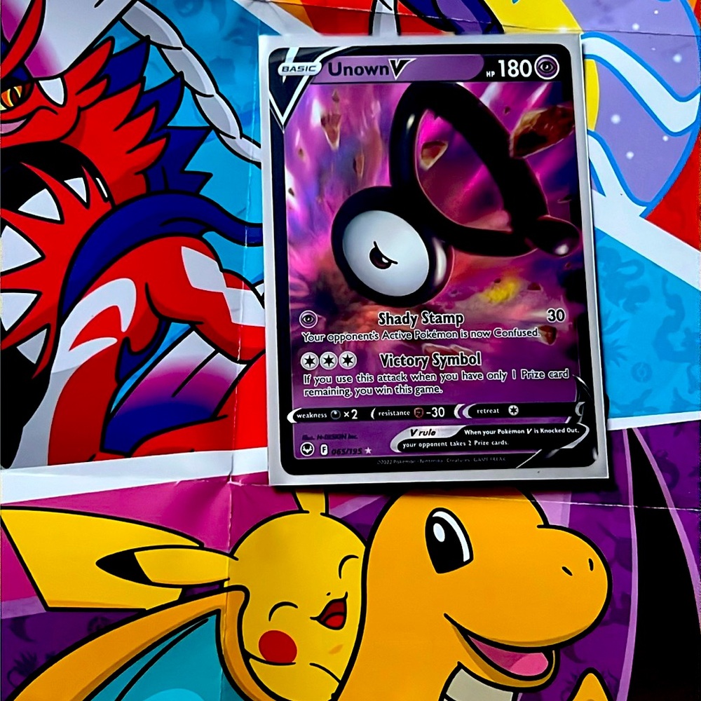 Unown V Silver Tempest Pokémon Card